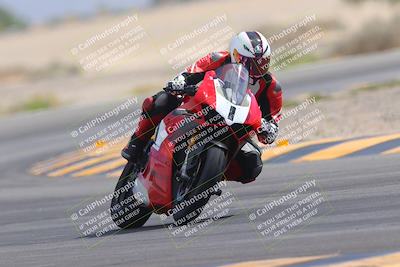 media/Sep-30-2023-SoCal Trackdays (Sat) [[636657bffb]]/Turn 15 (1120am)/